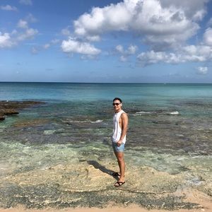 Meet your Posher, Tai